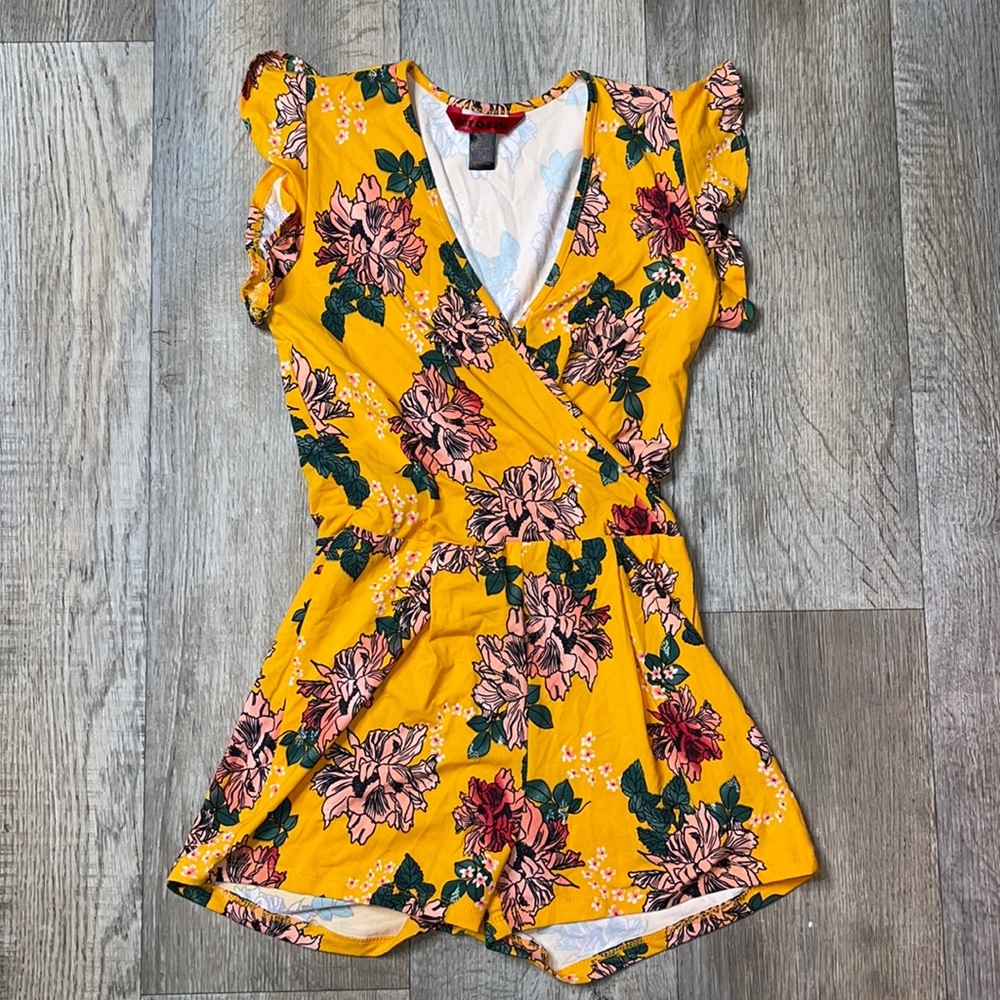 Flower romper